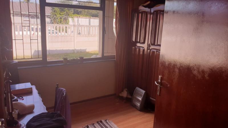 3 Bedroom Property for Sale in Peerless Park North Western Cape